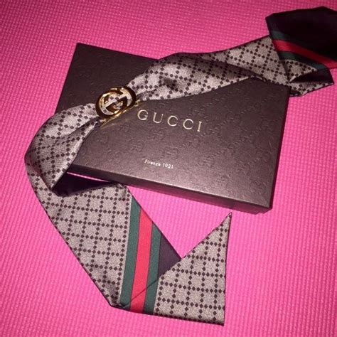 Gucci silk neck handbags